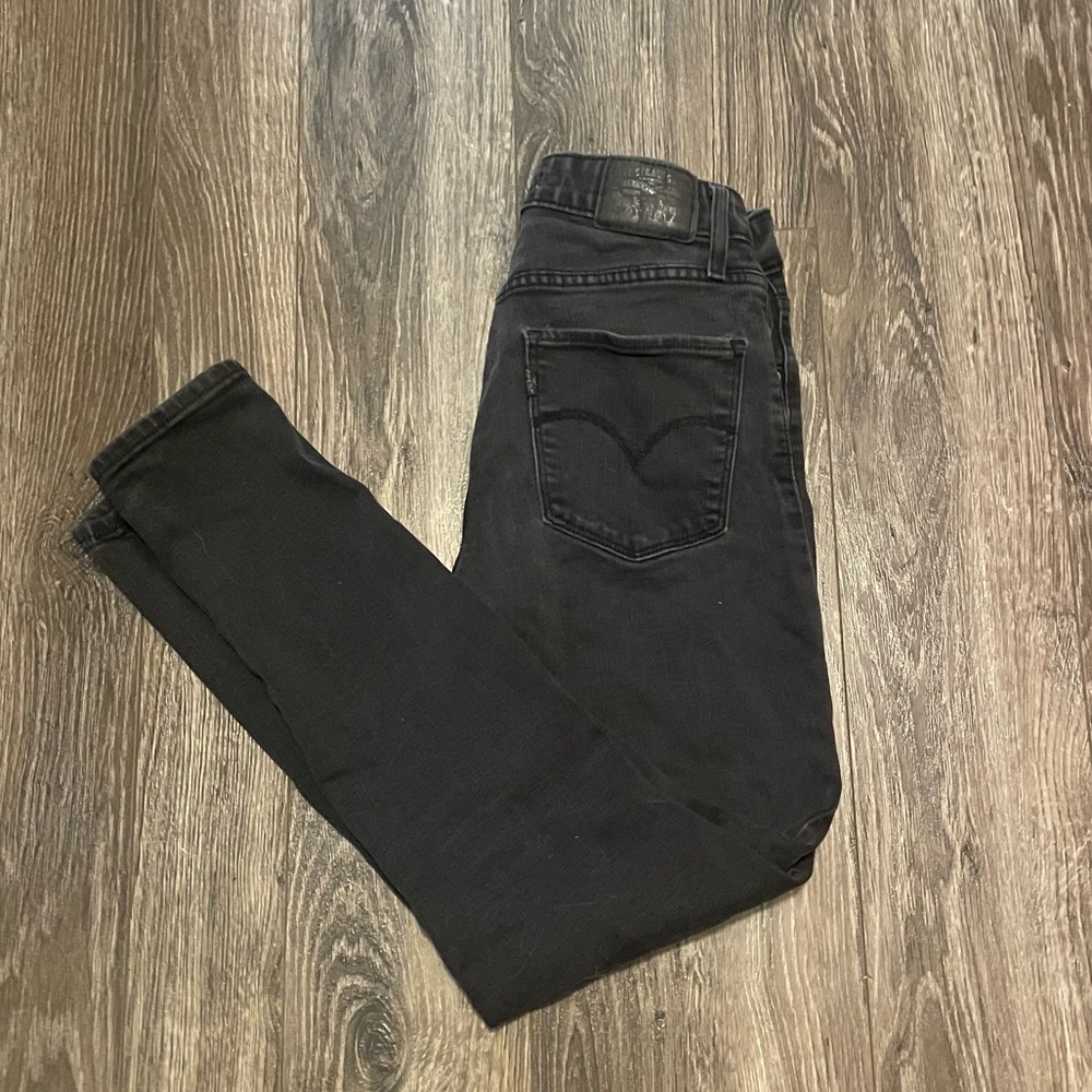 Levi’s High Rise Skinny Jeans